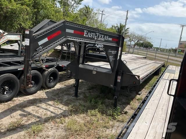 East Mfg Texas Rimorchio per il trasporto di veicoli