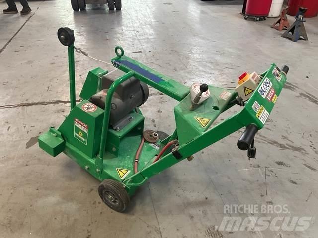 Edco DS-18 Costruzioni - Altro