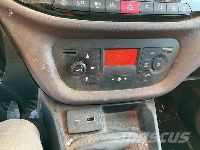 Fiat Doblo Auto