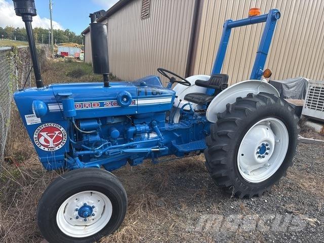 Ford 2000 Trattori