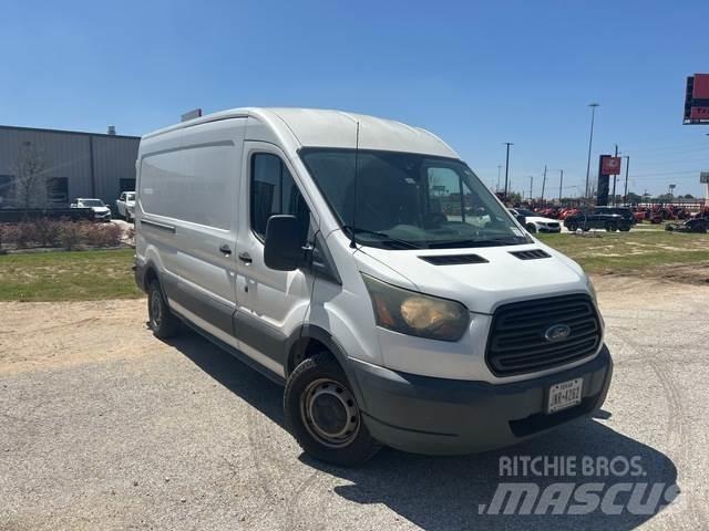 Ford 250 Furgone chiuso
