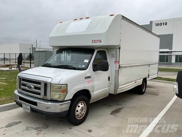 Ford E-350 Furgone chiuso