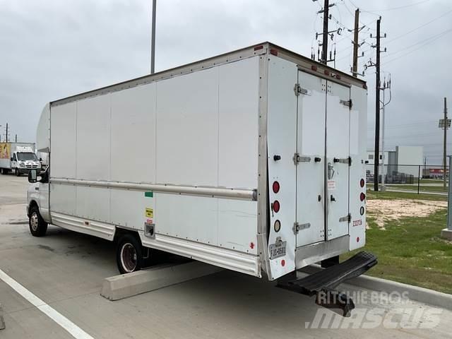 Ford E-350 Furgone chiuso