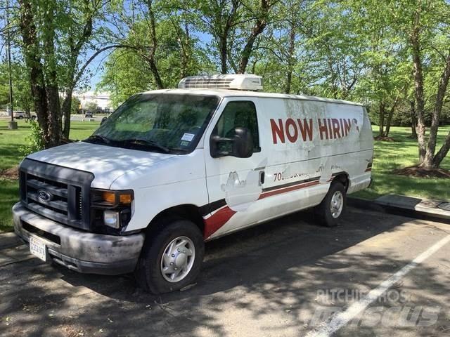 Ford E-350 Furgone chiuso