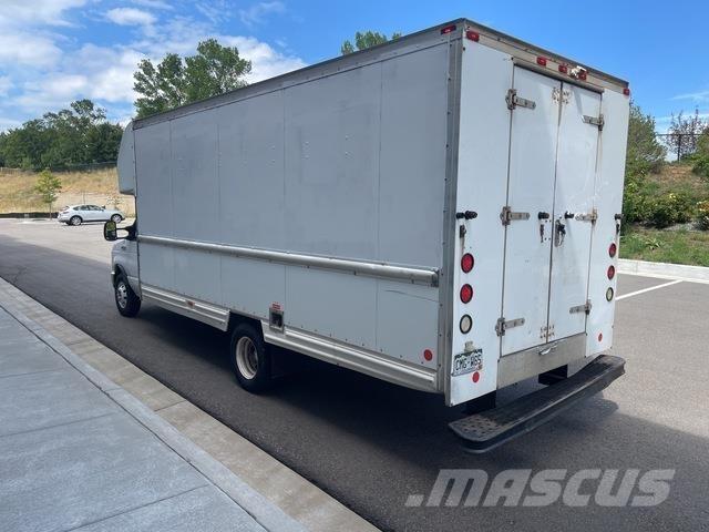 Ford E-350 Camion cassonati