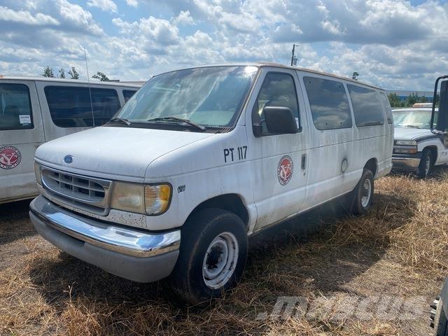 Ford E-350 Auto