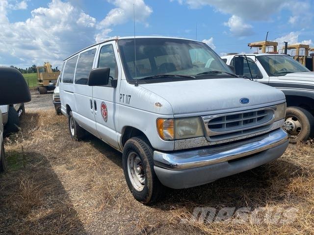Ford E-350 Auto