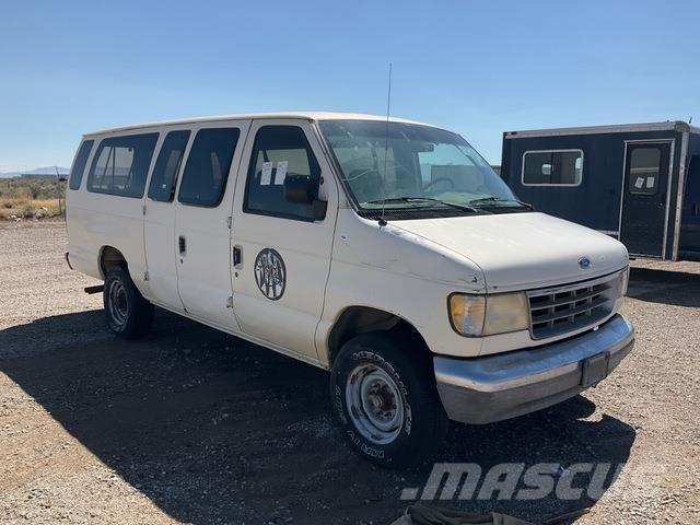 Ford E-350 Auto