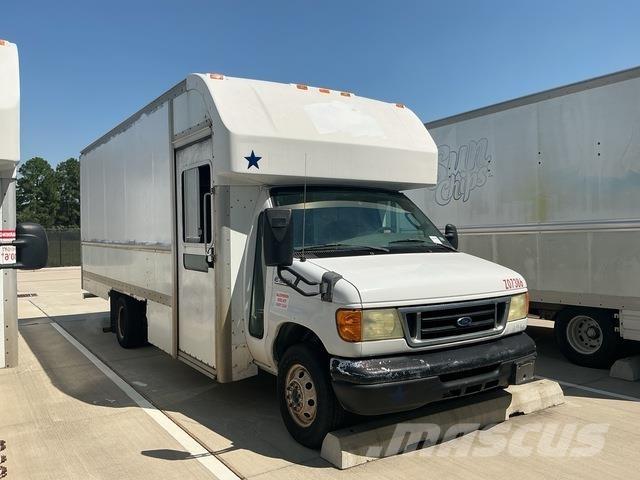 Ford E-350 Cassonati
