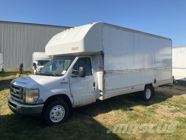 Ford E-350 Camion cassonati