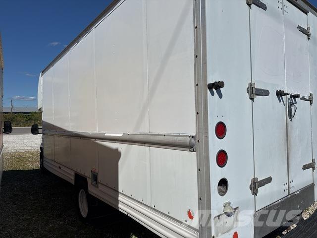 Ford E-350 Cassonati