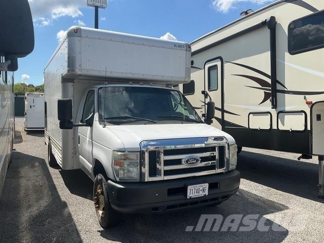 Ford E-450 Camion cassonati