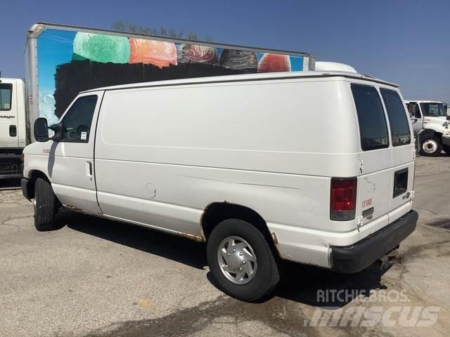 Ford E250 Furgone chiuso