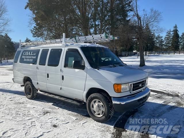 Ford E350 Furgone chiuso