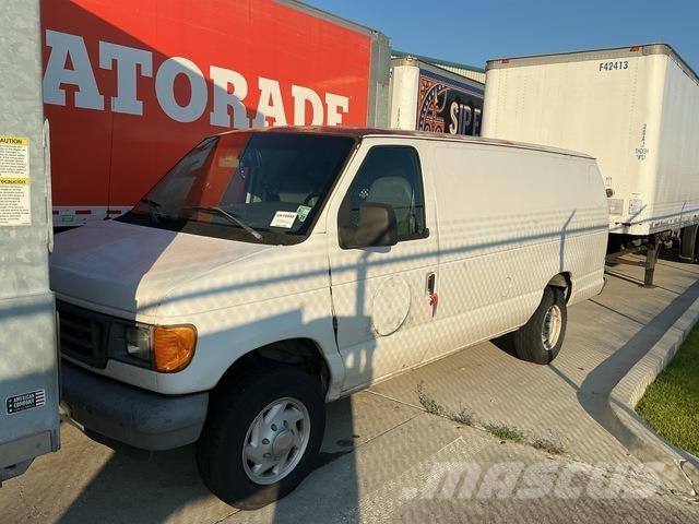 Ford E350 Camion cassonati
