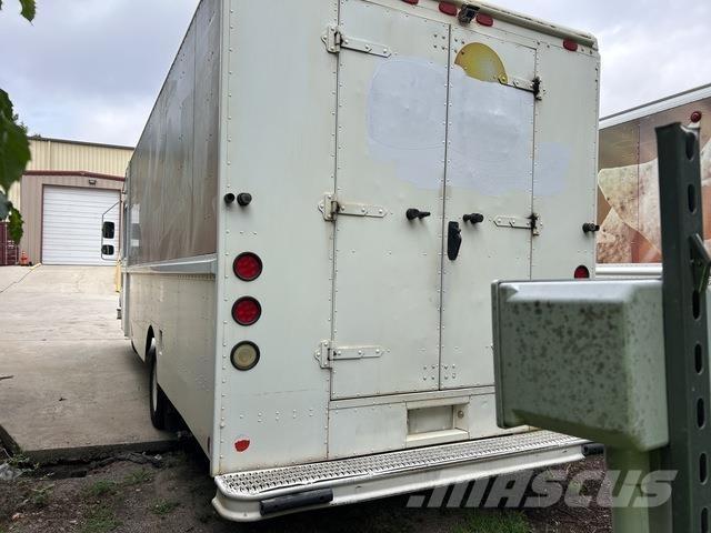 Ford Econoline Cassonati