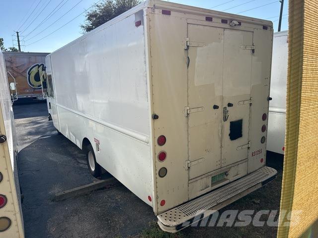 Ford Econoline Cassonati