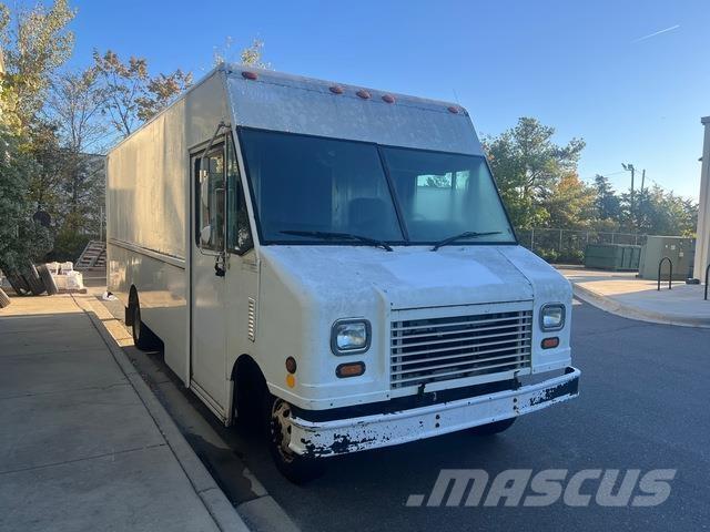 Ford Econoline Cassonati