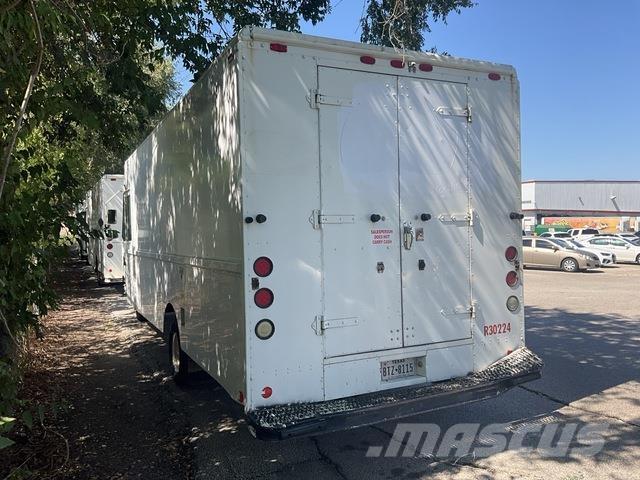 Ford Econoline Cassonati