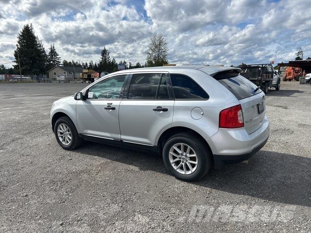 Ford Edge Auto