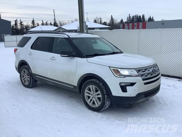 Ford Explorer Auto