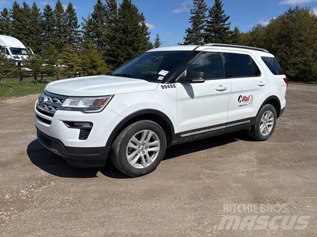 Ford Explorer Auto