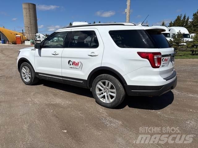 Ford Explorer Auto