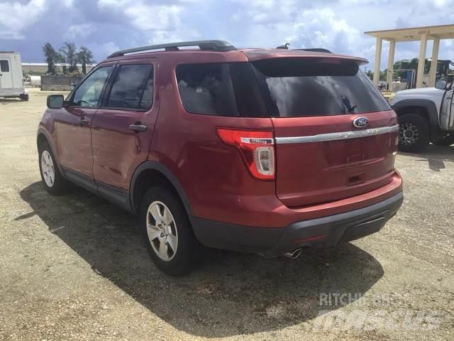 Ford Explorer Auto