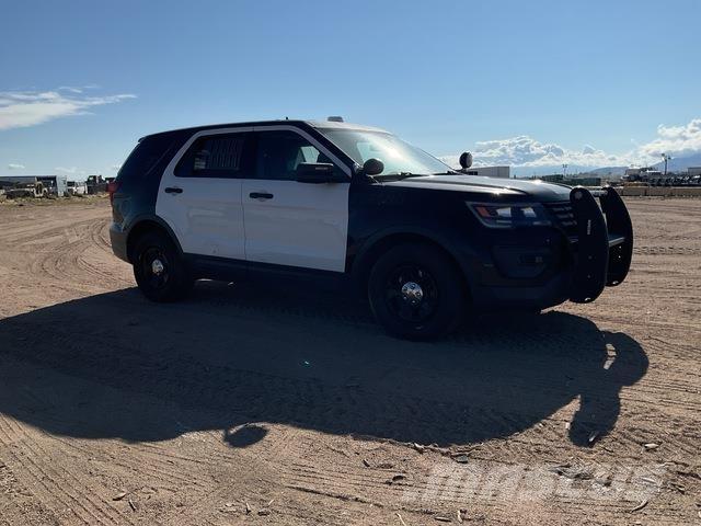 Ford Explorer Auto