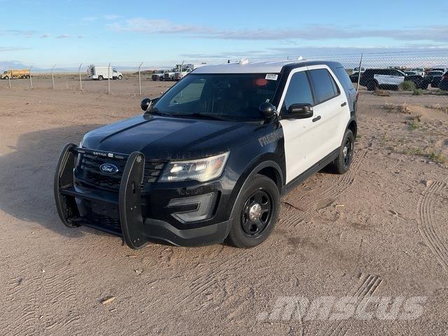 Ford Explorer Auto