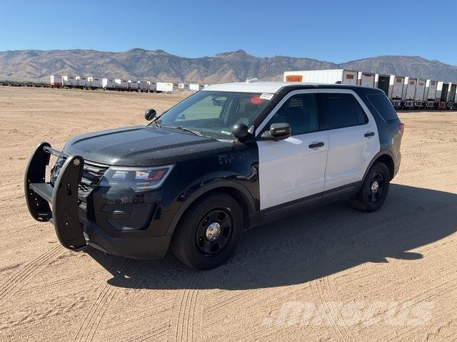 Ford Explorer Auto