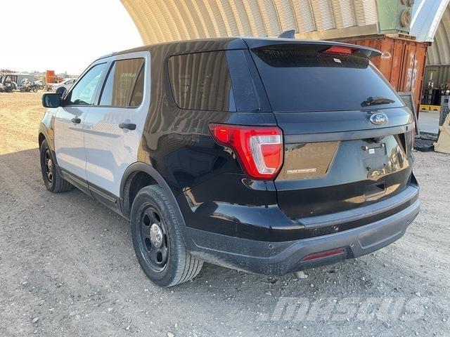Ford Explorer Auto