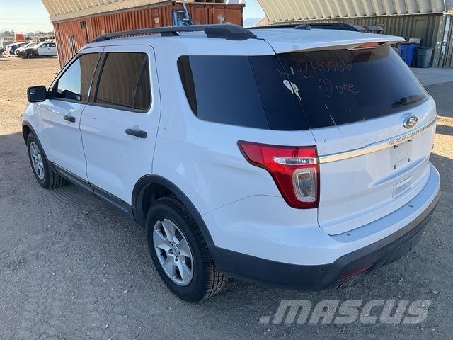 Ford Explorer Auto