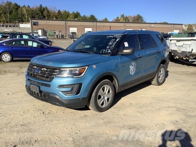 Ford Explorer Auto
