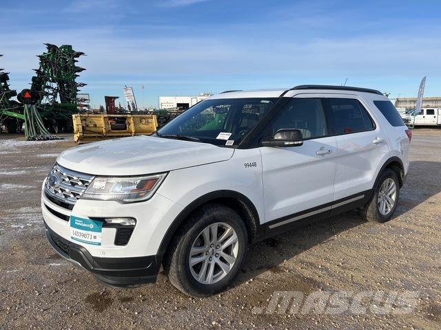 Ford Explorer Auto