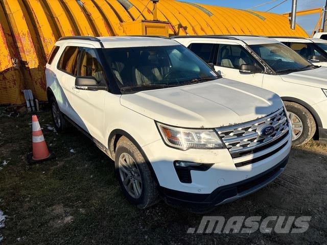 Ford Explorer Auto
