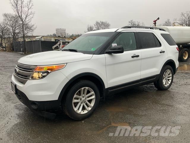 Ford Explorer Auto