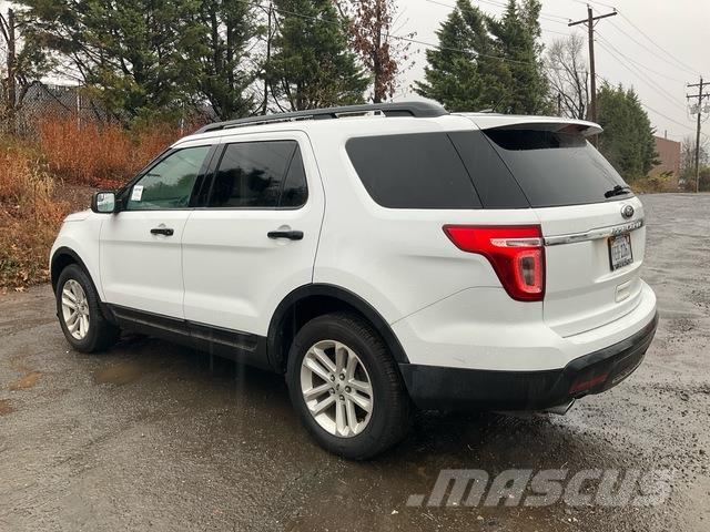 Ford Explorer Auto