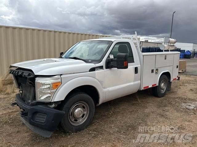 Ford F-250 Pick up/Fiancata ribaltabile