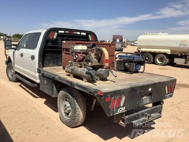 Ford F-250 Camion con sponde ribaltabili