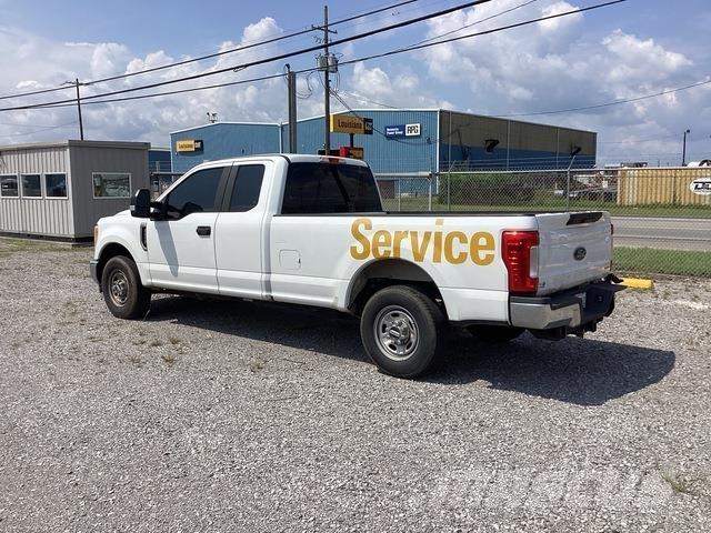 Ford F-250 Pick up/Fiancata ribaltabile