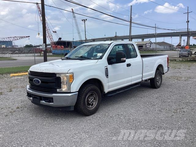 Ford F-250 Pick up/Fiancata ribaltabile
