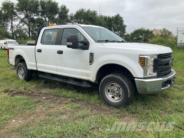Ford F-250 Pick up/Fiancata ribaltabile