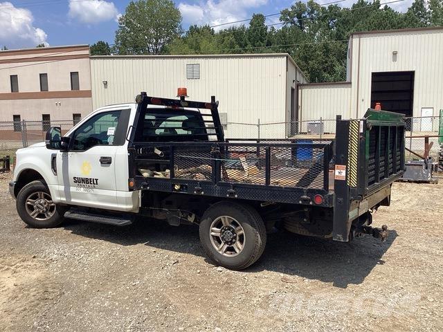 Ford F-250 Camion con sponde ribaltabili