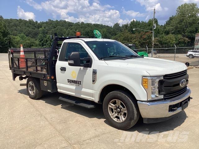 Ford F-250 Camion con sponde ribaltabili