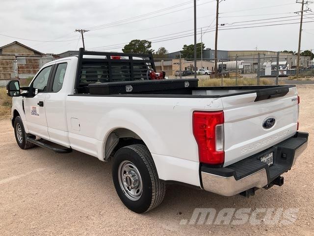 Ford F-250 Pick up/Fiancata ribaltabile