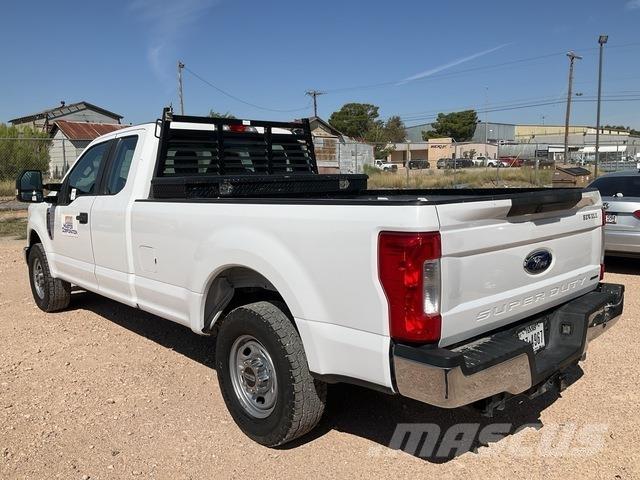 Ford F-250 Pick up/Fiancata ribaltabile