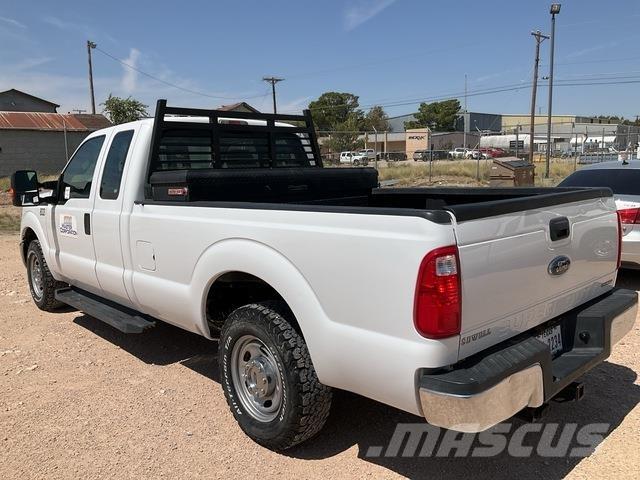 Ford F-250 Pick up/Fiancata ribaltabile