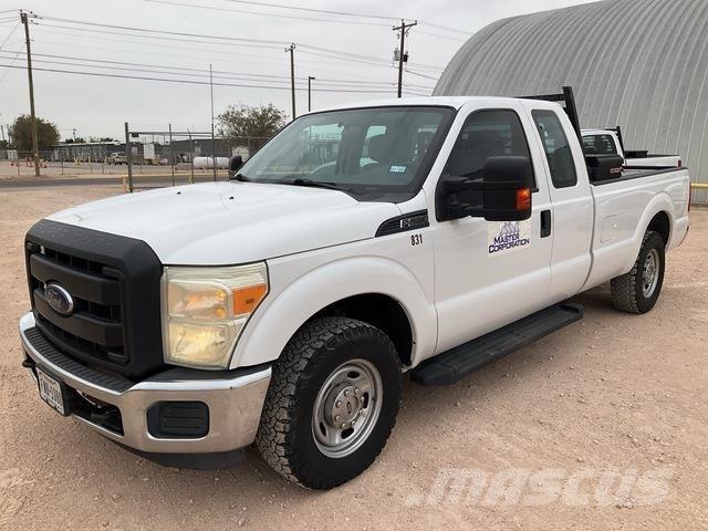 Ford F-250 Pick up/Fiancata ribaltabile
