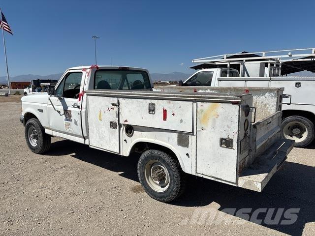 Ford F-250 Pick up/Fiancata ribaltabile